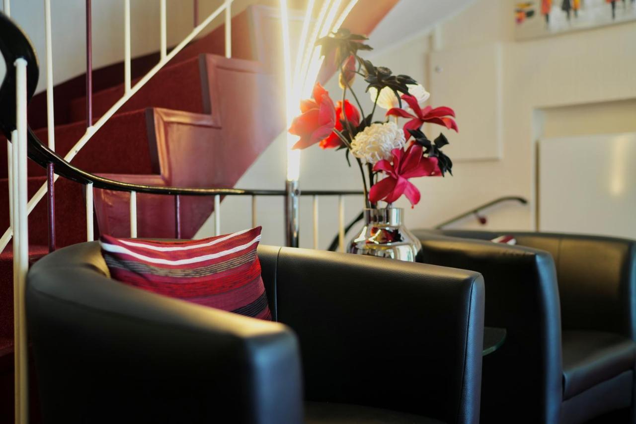 Hotel Imperial Крефельд Экстерьер фото