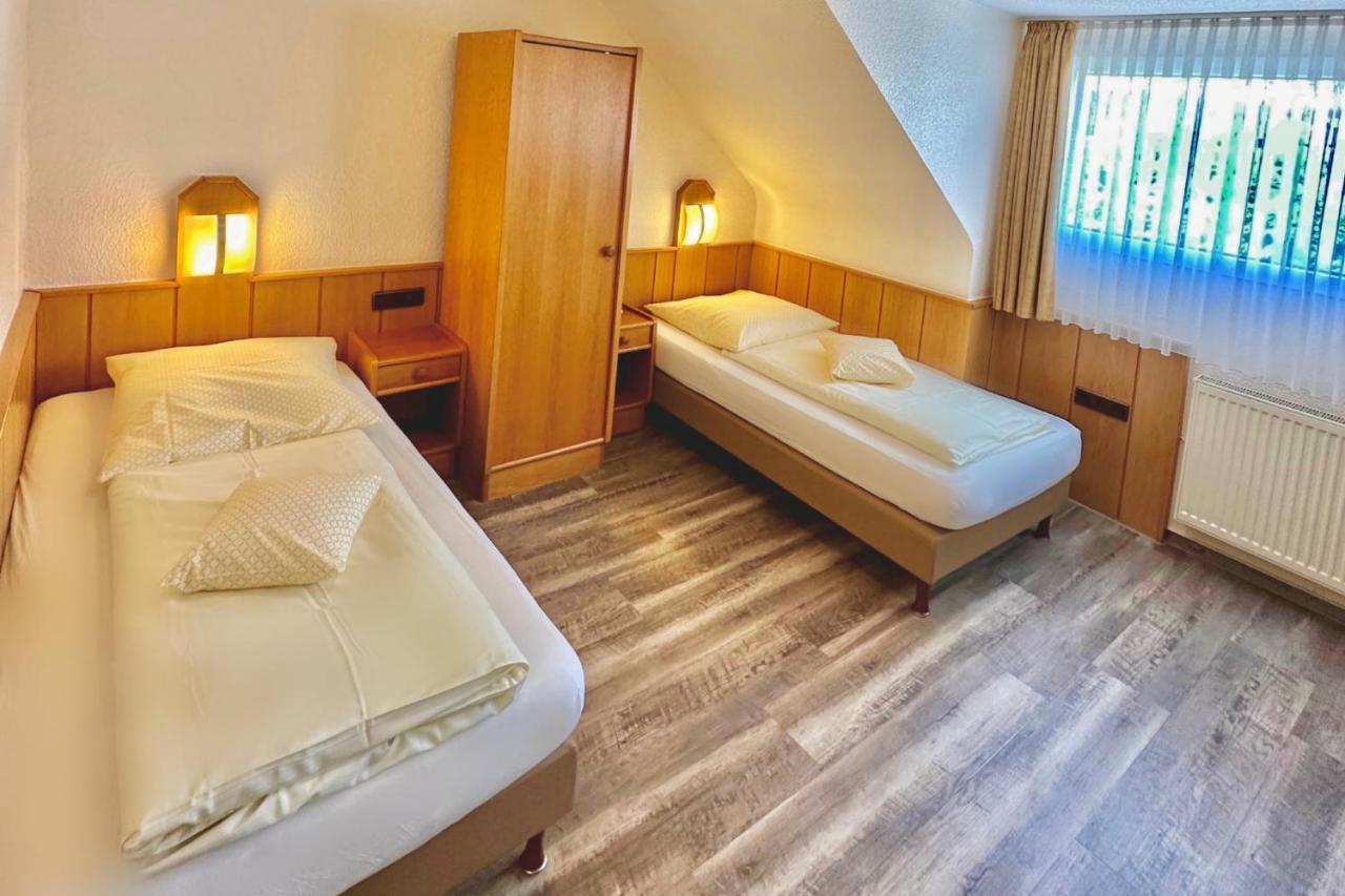 Hotel Imperial Крефельд Экстерьер фото